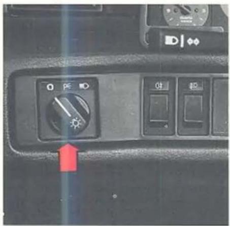 VOLVO 760 GLE TDI (1983) - Koplampen Parkeerlichten - 1