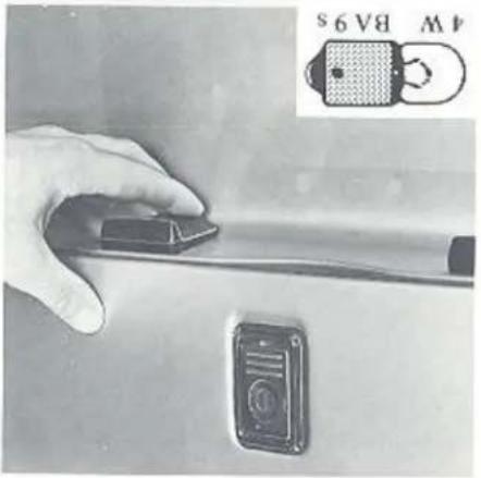 VOLVO 760 GLE Turbo (1985) - Gloellamp in een achterlicht vervangen - 3