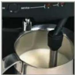 KRUPS XP7200 - OPSCHUIMEN VAN MELK - 3