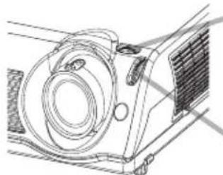 HITACHI PJTX10E - De Draaiknoppen voor het Verplaatsen van het Beeld Gebruiken - 1