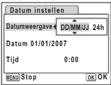 PENTAX Optio L40 - De datum en tijd wijzigen - 2