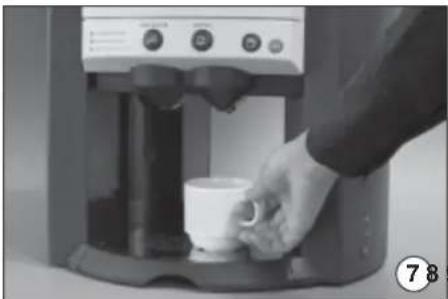 Douwe Egberts Cafitesse 50 - Gebruik altijd het koffiepak dat het langst ligt. - 1