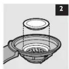 PHILIPS HD7994 - Using the tea pod holder - 2
