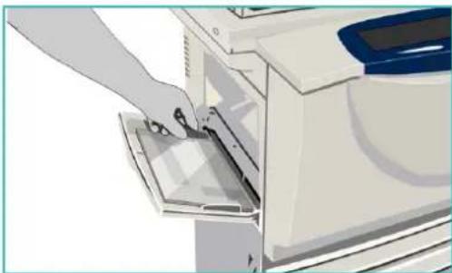 XEROX WorkCentre 5755V_AQ - Papier in de handmatige invoer plaatsen - 2