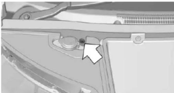 BMW i3 (2013) - Klep van de tankdop handmatig ontgrendelen - 1