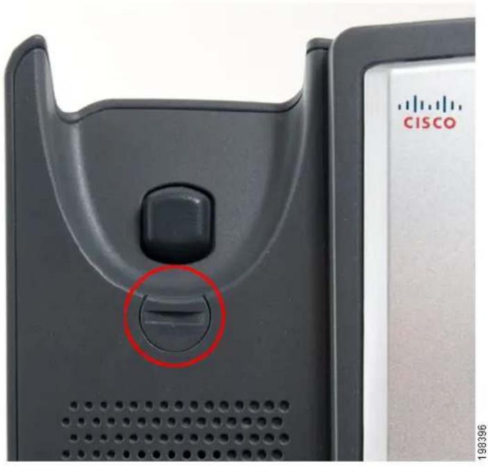 CISCO SPA 301 IP - Het bevestigingsnokje voor de handset omdraaien - 1
