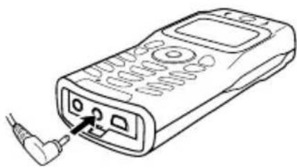 MOTOROLA C336 - De telefoon opladen - 1