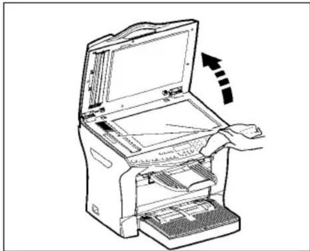 OKI B4540 - Leeseenheid van de scanner reinigen - 2