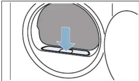 SIEMENS WT44W562NL - Reinig het pluizenfilter na elke keer drogen: - 6