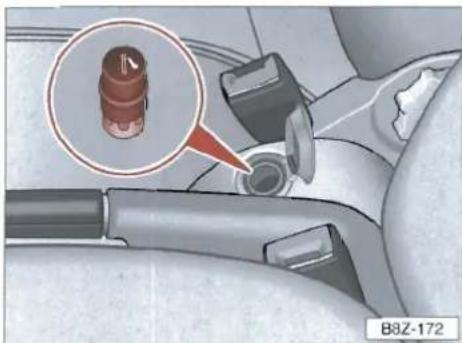 AUDI A2 (2000) - Sigarettenaansteker*/stopcontact - 1