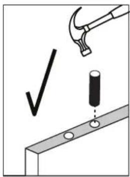 Diagram showing a hammer striking a surface with a checkmark and a nail, indicating correct or incorrect operation.