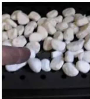 Element4 Vesuvius 140 - Plaatsing witte Carrara kiezels - Alle modellen - 2