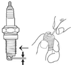 KYMCO K-Pipe 125 (2013) - Onderhoud en vervanging van de bougie: - 1