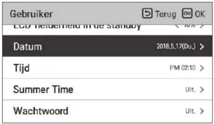 Gebruiker Terug OK LCD Heiderverheid in de Standby 10% > Datum 2018.5.17(Do.) > Tijd PM 02:10 > Summer Time Uit. > Wachtwoord Uit. >