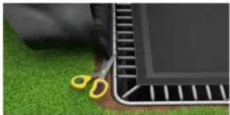 Akrobat Primus Flat 14x10ft - Placing the trampoline into the pit - 4