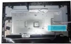 DELL E2426HB - Installing the USB board - 2