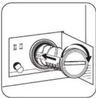 ZANUSSI ZWN7140L - Rengjøre pumpen - 6