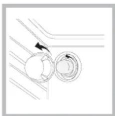 INDESIT K3E117(W)/RU - Replacing the oven light bulb - 1