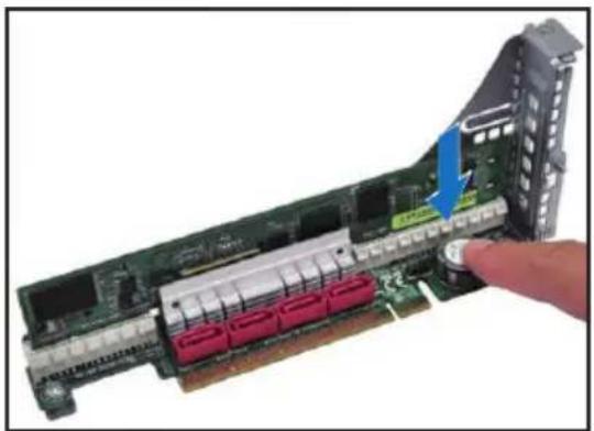 ASUS RS704D-E6/PS8 - Installing ASUS PIKE Riser Card (optional) - 6