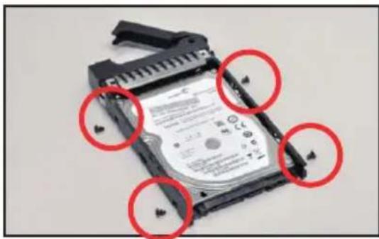 ASUS RS704D-E6/PS8 - Hard disk drives - 4