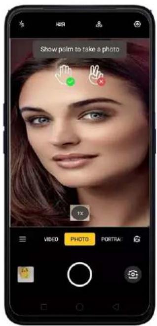 Realme V23 - Take selfies - 1