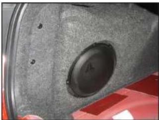 JL Audio Stealthbox SB-VW-JETNCS/10W1v3 - STEP 21 - 1