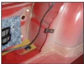 JL Audio Stealthbox SB-VW-JETNCS/10W1v3 - STEP 3 - 6