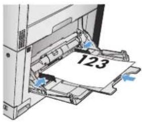 HP Color LaserJet Managed MFP M775 - トレイの給紙容量と用紙の向き - 4