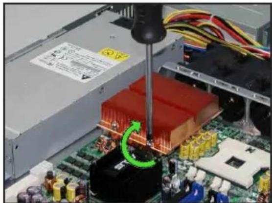ASUS AP1600R-E2 - 安装 CPU 散热片 - 1