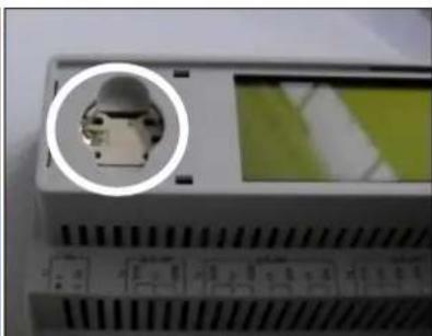 DAIKIN EWYD6504ZXSA2 - Controller maintenance - 3