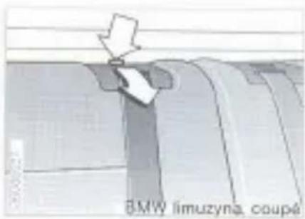 BMW 318i (1996) - Składanie fotelika dla dziecka - 4