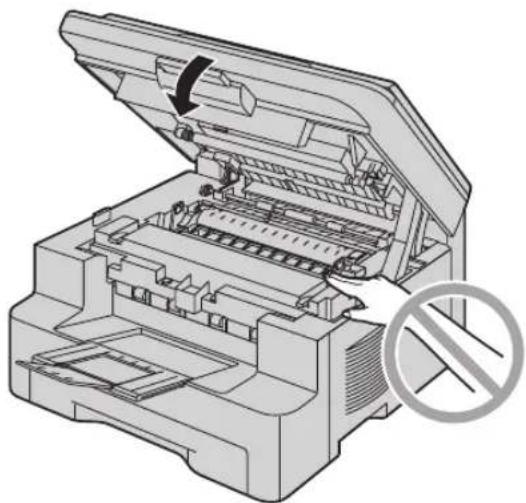 PANASONIC KX-MB783PD - Zamknij pokrywę dociskającą dokumenty (⑤). - 8