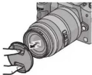 PANASONIC Lumix H-FS0452 - ■ Zakładanie i zdejmowanie nakładek obiektywu. - 1