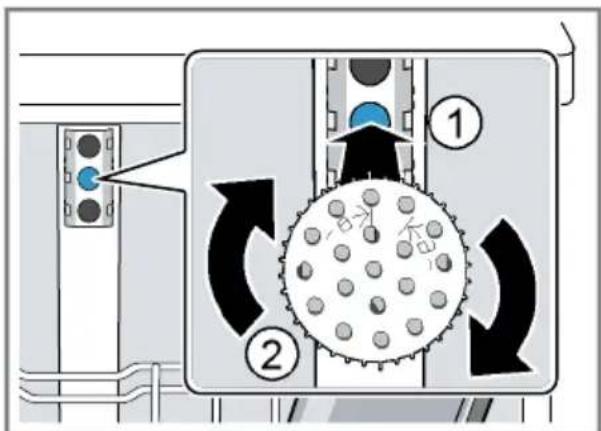 BOSCH Serie 4 SPS46II05E - Wkładanie spryskiwacza blach do pieczenia - 1