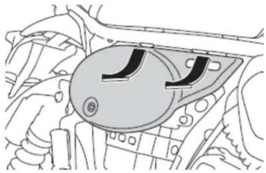 YAMAHA SCR950 (2018) - Demontaż panelu - 2