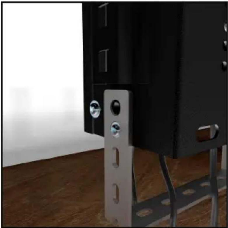 StarTech.com KITBZPOWUK - Installing the Lacing Bar (Cable Organization) - 1