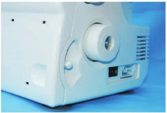 Łucznik Overlock 720D4 - Regulacja szerokości ściegu - 4