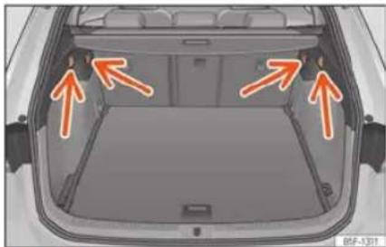SEAT Leon ST (2023) - UWAGA - 2