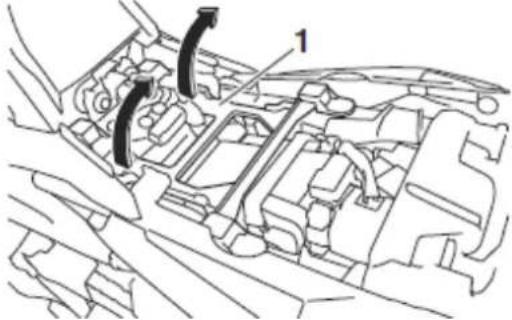 YAMAHA TRACER 9 (2015) - Ustawienie wysokości siedzenia kierowcy - 2