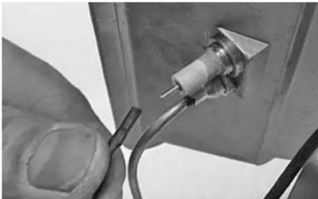 Gardyer PG4200 - Montaż załącznika piezoelektrycznego - 2