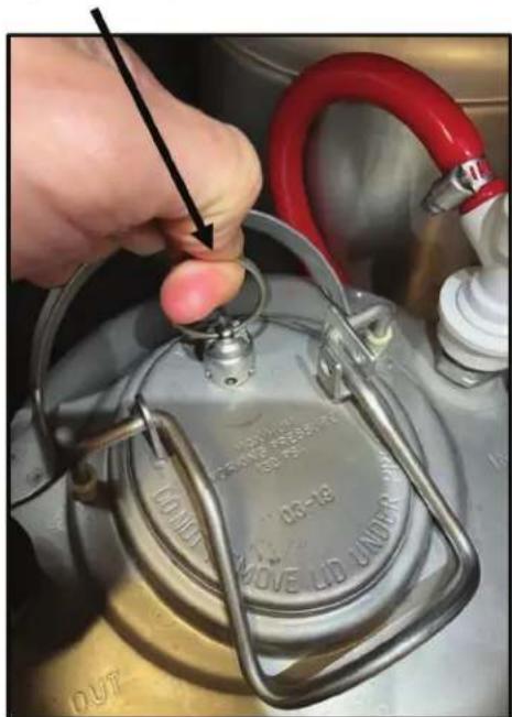 Perlick 1030850 - FILLING KEG WITH NITRO BREW - 2