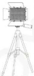 Yongnuo YN600L II - Montaż lampy do oprzyrządowania - 2