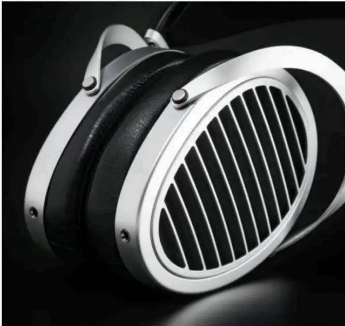 HiFiMAN Ananda Nano - Gniazda przyłączeniowe - 1