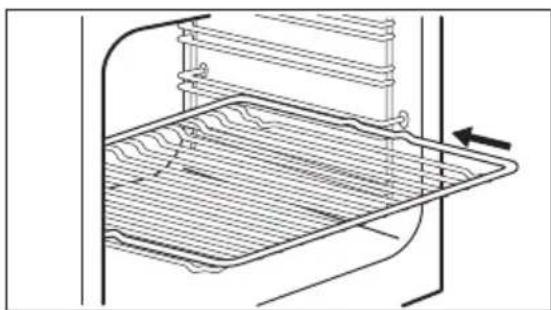 ELECTROLUX EKI54553OX - Wkładanie akcesoriów - 1