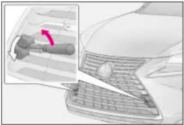 LEXUS NX 300 (2017) - Procedura holowania awaryjnego - 1