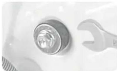 Infiniton WM-A14B - Remove the transport bolts - 2