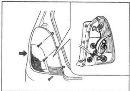 KIA Carens (2002) - VOORSTE RICHTINGAANWIJZER LAMP VERVANGING - 1