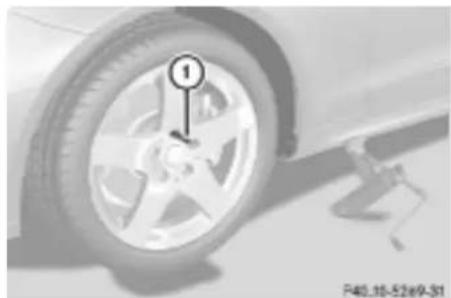 Mercedes-Benz E207 (2009) - Pericol de accident - 6