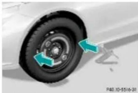 Mercedes-Benz E207 (2009) - Pericol de accident - 1
