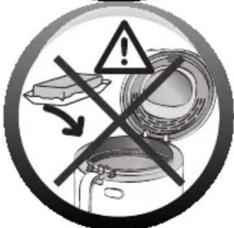 Warning sign with exclamation mark, crossed out by a crossed-out arrow and pencil, indicating no liability or caution against waste disposal.